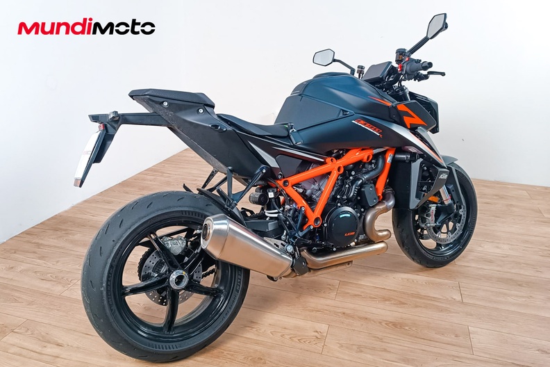 Motorbike image 2