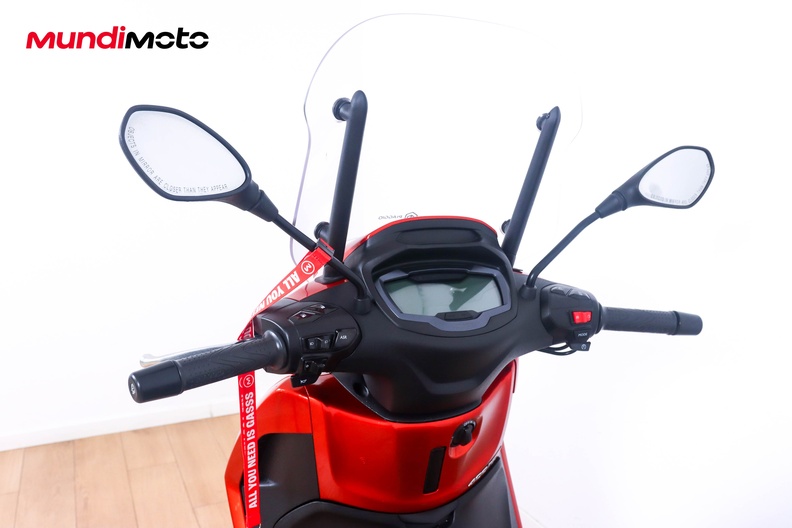 Motorbike image 10