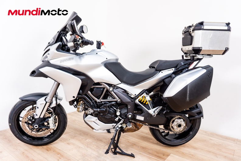 Motorbike image 5