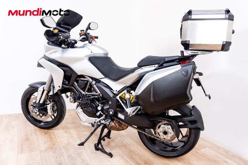 Motorbike image 7