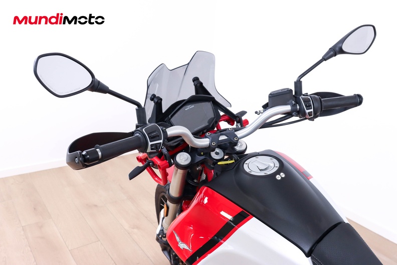 Motorbike image 10