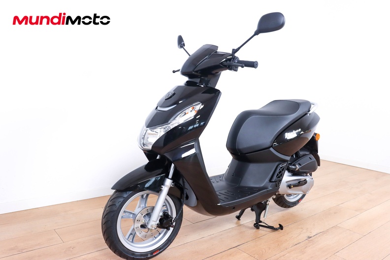 Motorbike image 7