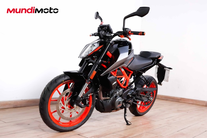 Motorbike image 7