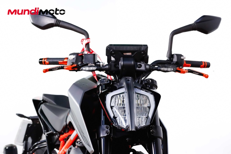 Motorbike image 4