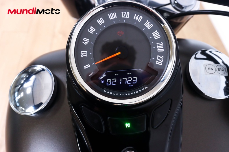 Motorbike image 11