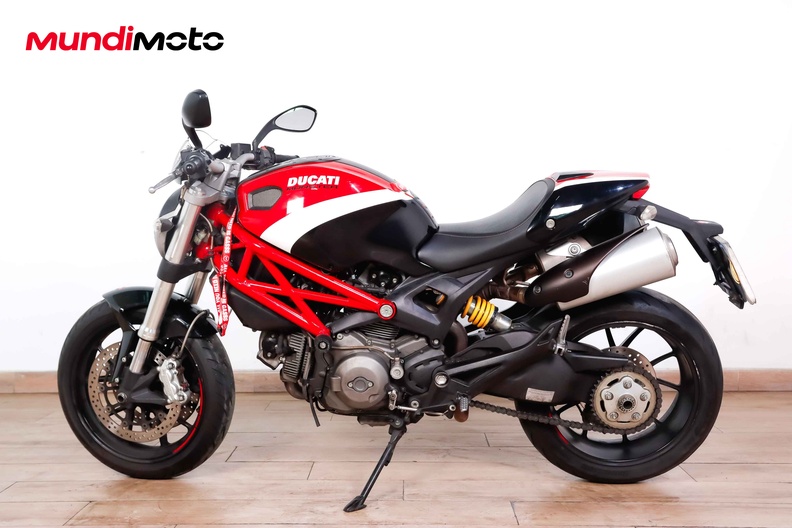 Motorbike image 5