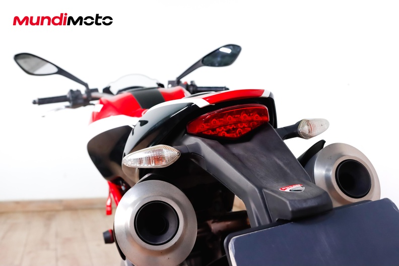 Motorbike image 9