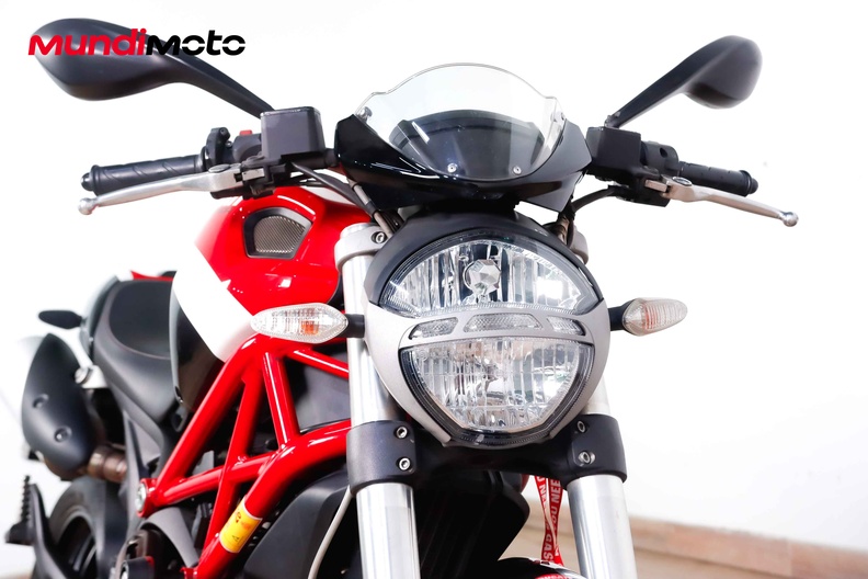 Motorbike image 4