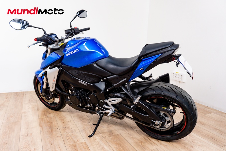 Motorbike image 7
