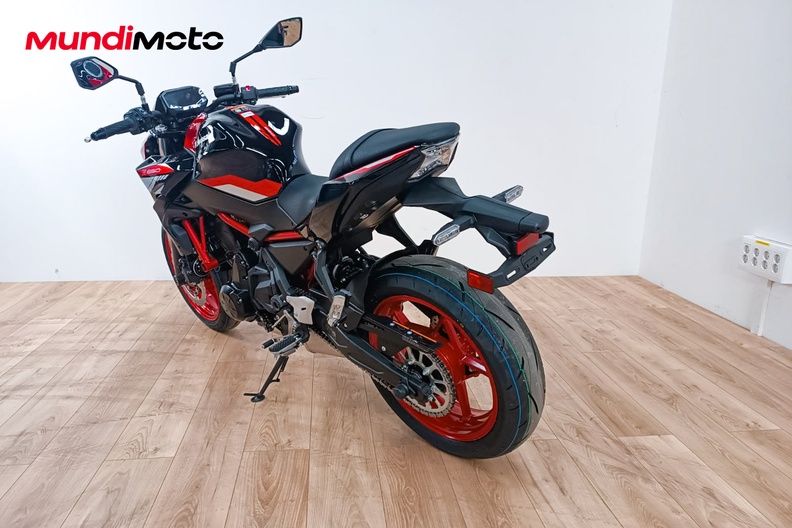 Motorbike image 7