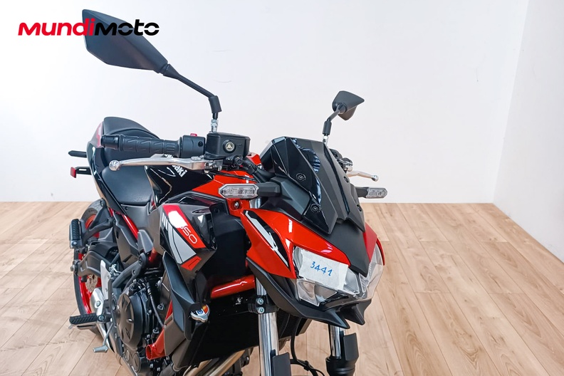 Motorbike image 4