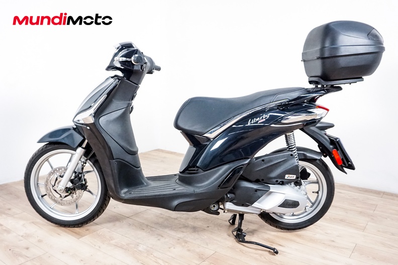 Motorbike image 5
