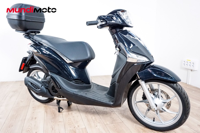 Motorbike image 1