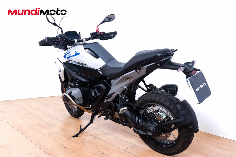 Motorbike image 6