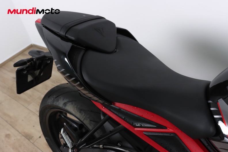 Motorbike image 12