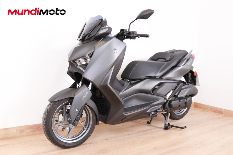 Motorbike image 6