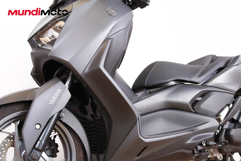 Motorbike image 8