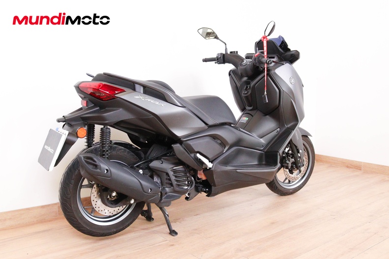 Motorbike image 1