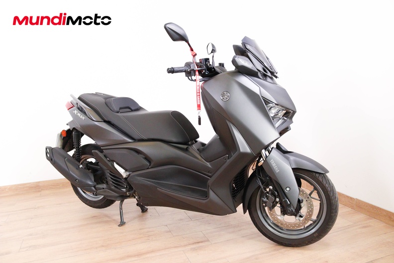 Motorbike image 2