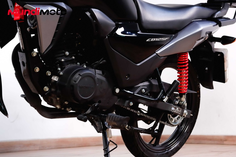 Motorbike image 8