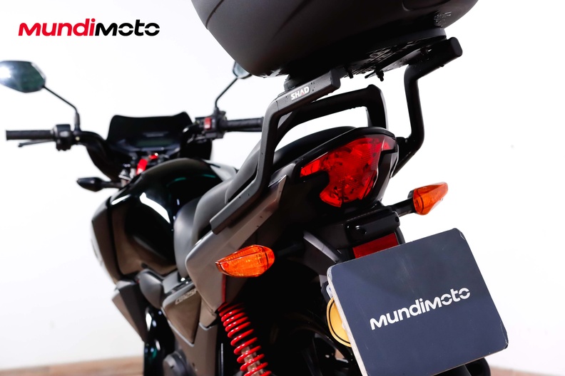 Motorbike image 9