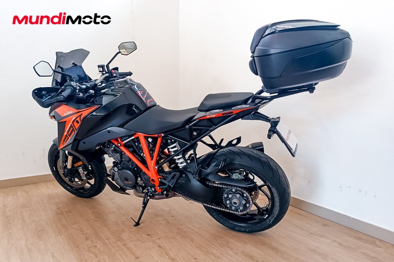 Motorbike image 7