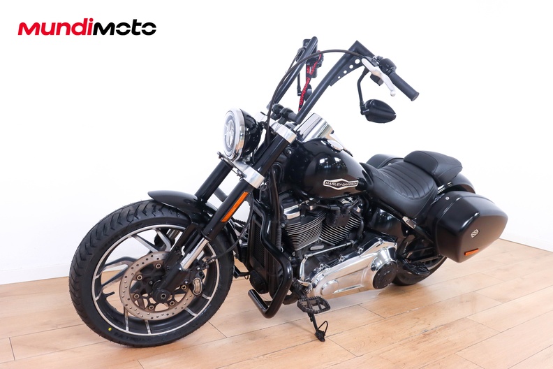 Motorbike image 7