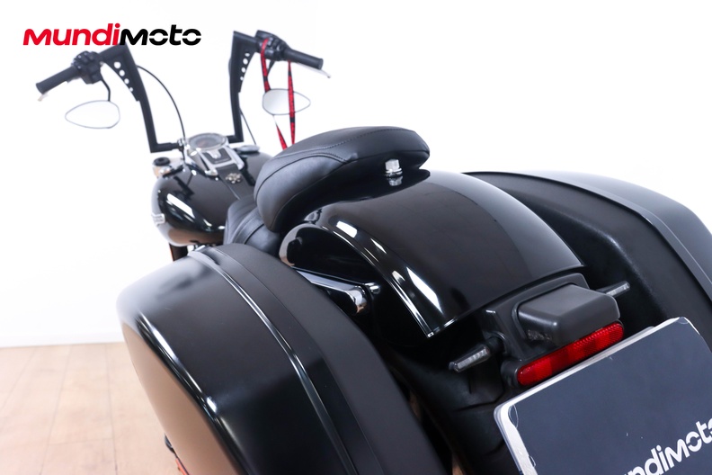 Motorbike image 9