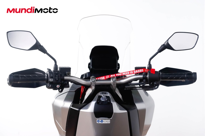Motorbike image 10