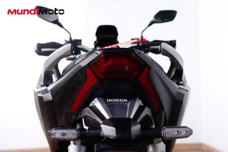 Motorbike image 9
