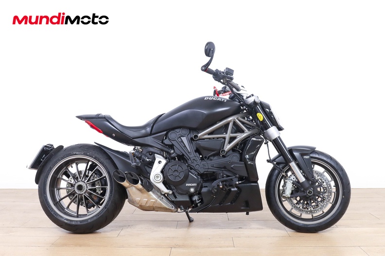 Motorbike image 0