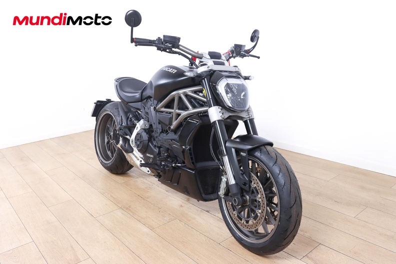 Motorbike image 1