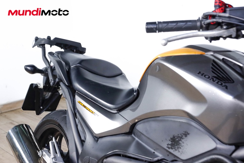 Motorbike image 12