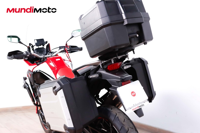 Motorbike image 9