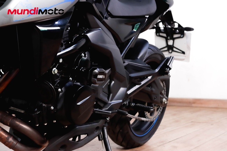 Motorbike image 8