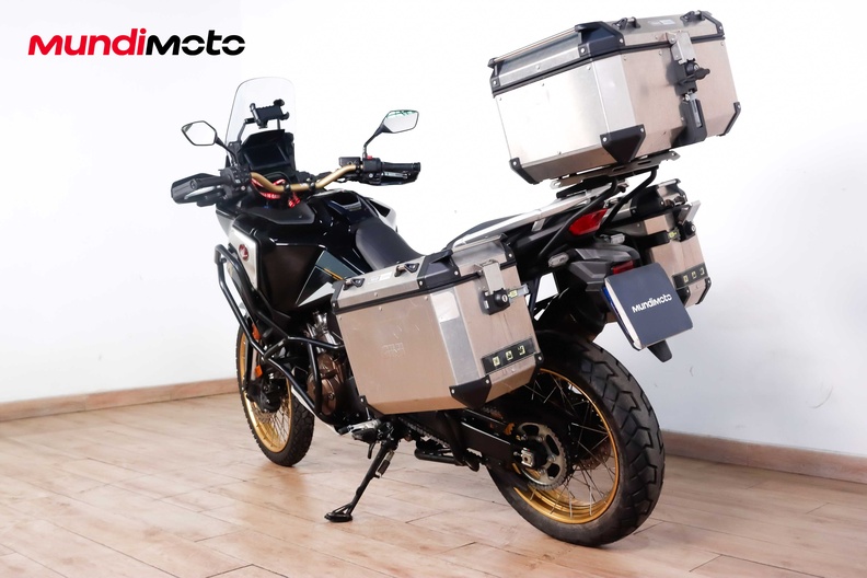 Motorbike image 6