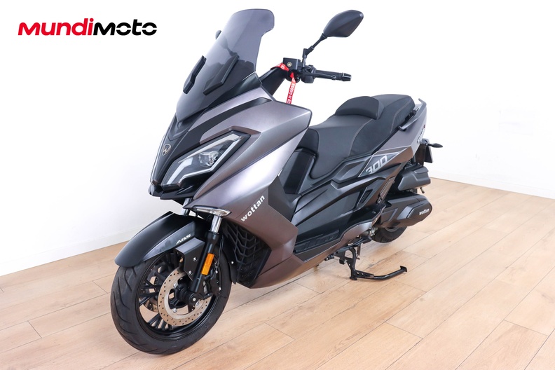 Motorbike image 7