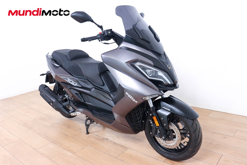 Motorbike image 1