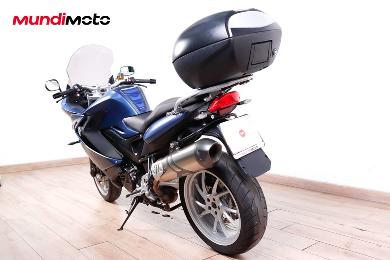 Motorbike image 7