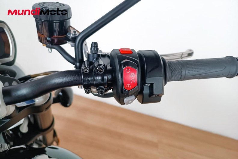 Motorbike image 12
