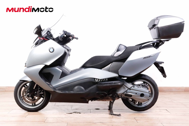 Motorbike image 5