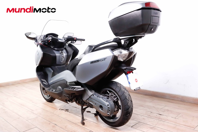 Motorbike image 6