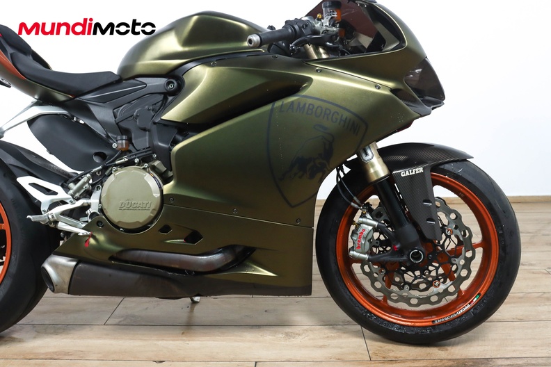 Motorbike image 13