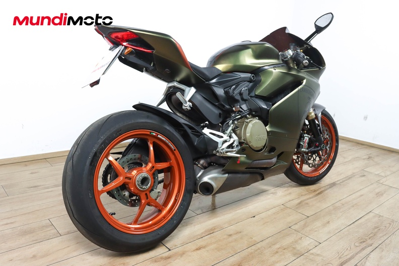 Motorbike image 2