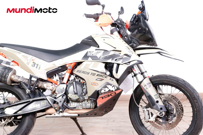 Motorbike image 12