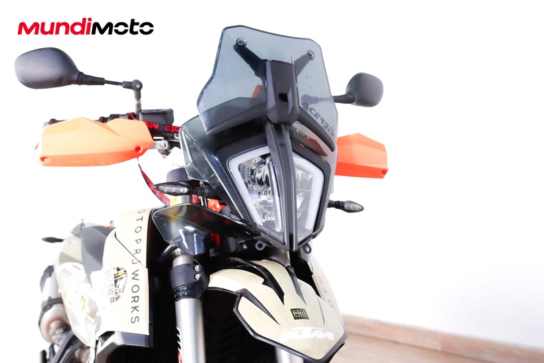 Motorbike image 4