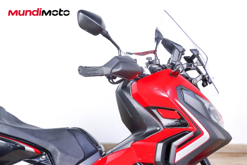 Motorbike image 13