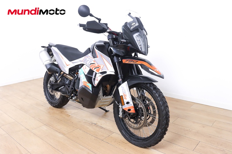 Motorbike image 1