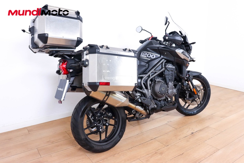 Motorbike image 2