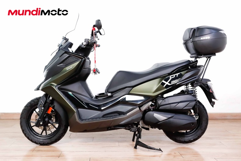 Motorbike image 5
